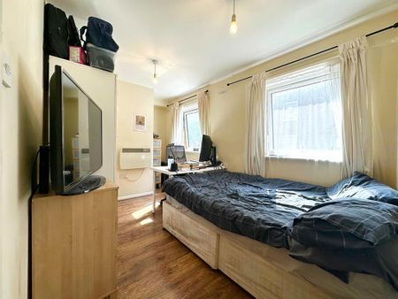 5 bedroom terraced house to rent - Photo 5