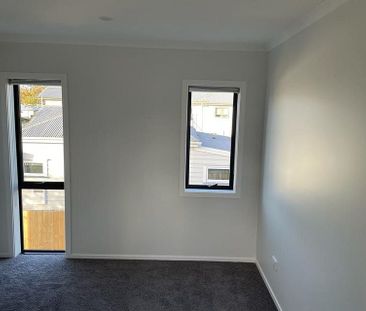 2 Bedroom Unit in Hamilton East - Photo 1