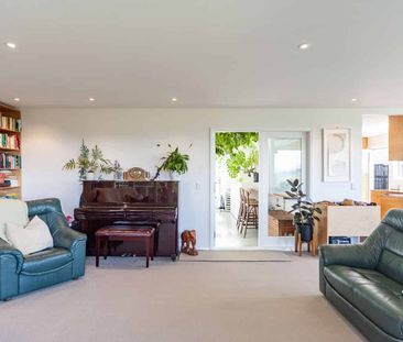 Stunning home in Brooklyn - Photo 3