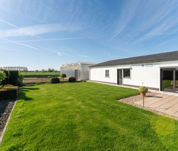 Villa met opslagruimte te huur - Photo 6