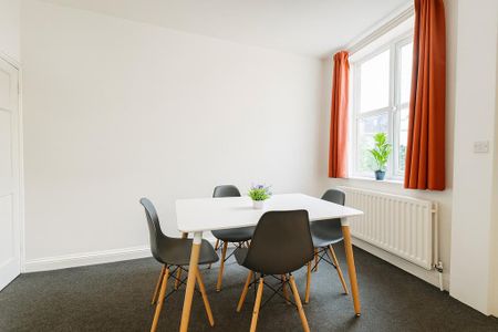 4 bedroom house to rent - Photo 2