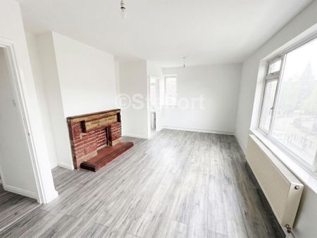 3 bedroom apartment to rent - Photo 2