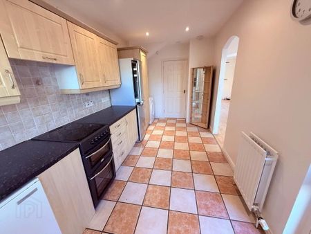 28b Ravenhill Parade, Belfast, BT6 8NU - Photo 5