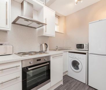 2 bedroom property to rent - Photo 5