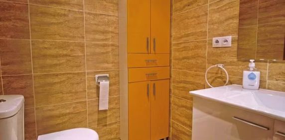 Carrer del Clariano, Valencia, Valencian Community 46021 - Photo 2