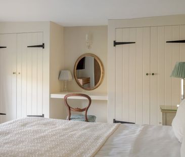 5 bedroom semi-detached house to rent - Photo 4