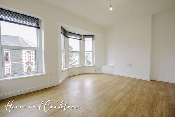 2 Bedroom Flat - Conversion - Photo 1