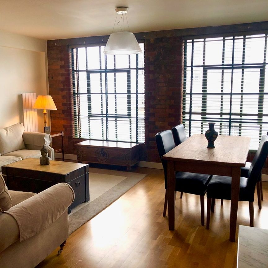 1 Bed Flat, Robert Street, BN1 - Photo 1