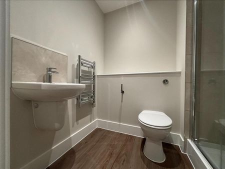 1 bedroom apartment to rent - Photo 4