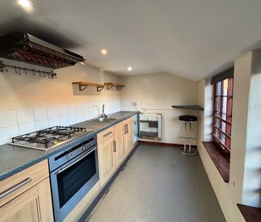 Stodman Street, Newark, Notts, NG24 - Photo 2