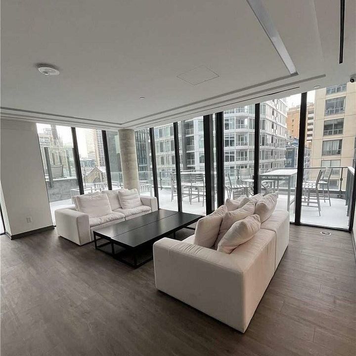 88 North Condos and Lofts 77 , #2908 - Photo 1