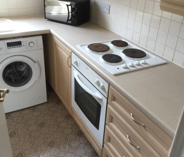 2 bedroom apartment to rent - Photo 5