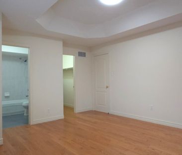 For Lease - 25 Fitzroy Avenue, Markham, Ontario - Photo 1