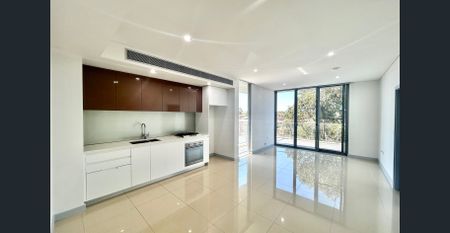 Two bedrooms+ one study apartment in a great location for rent! - Photo 4