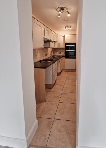 1 Bed Flat, London, SW16 - Photo 5