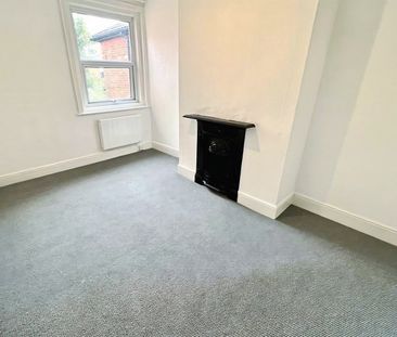 Romsey Road, SO16 - Photo 3