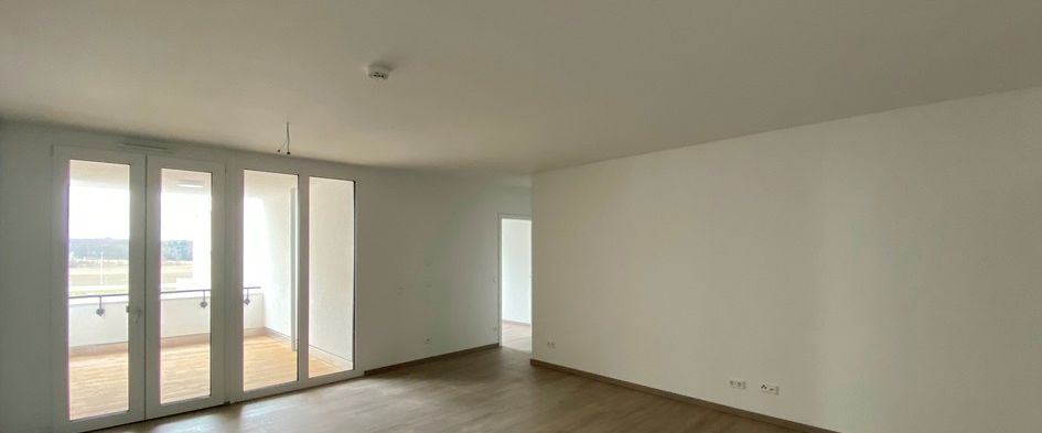 Exklusivität und Großzügigkeit genießen: 4-Zimmer mit Einbauküche - Foto 1