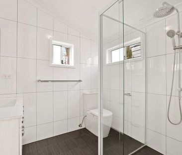 Bright and Spacious Duplex (COPYWRITING IS FROM 9 MOORILLA) - Photo 3