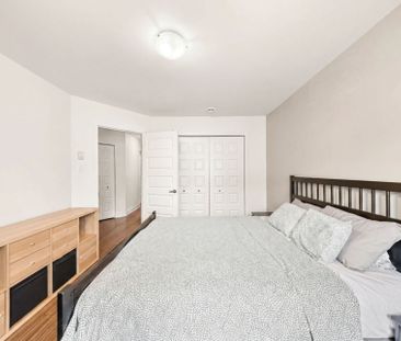 784 Rue Valois, #202 - Photo 3