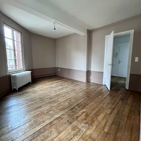 Location Appartement 2 pièces 60m² TROYES 10000 - Photo 1