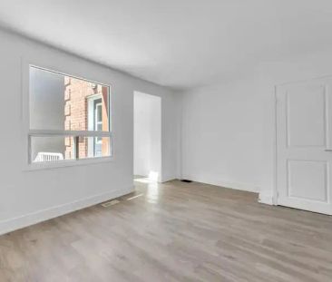 371 Yonge Kingston | 371 Yonge Street, Kingston - Photo 1