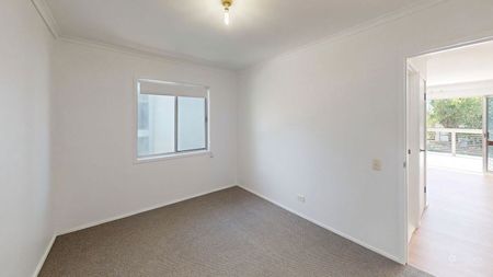 Newly Renovated 2-Bedroom Unit with Sunny Private Balcony - Photo 3