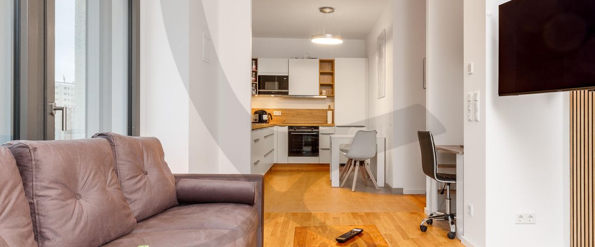 Penthouse Living - Photo 1