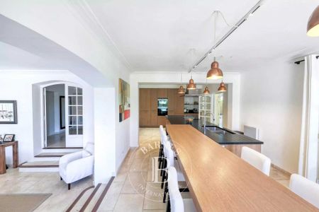 GOLFE DE SAINT-TROPEZ - GASSIN - VILLA 5 CHAMBRES - PISCINE - Photo 2
