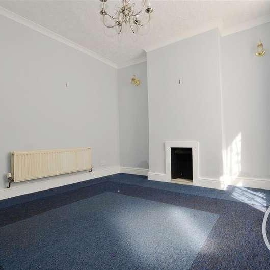 Middle Market Road, Great Yarmouth, NR30 - Photo 1