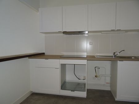 Location Appartement 2 Pièces 58 m² - Photo 2