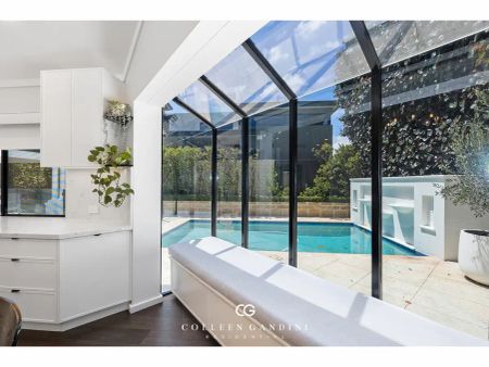 “FULLY FURNISHED WITH 3, 6 OR 12 MONTH LEASE ON OFFER” - Photo 5