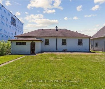 For Lease - 104 Crestwood Road, Vaughan, Ontario - Photo 6