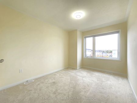 For Lease - 2584 Winter Words Drive, Oshawa, Ontario - Photo 5