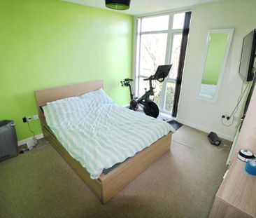 2 bedroom apartment to rent - Photo 3