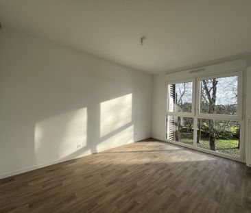 Location Appartement LE RHEU - Photo 2