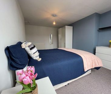 5 bedroom maisonette to rent - Photo 5