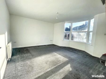 2 bedroom maisonette to rent - Photo 3