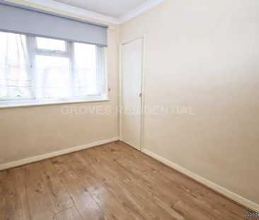 2 bedroom property to rent in New Malden - Photo 4