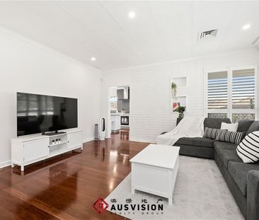 Stylish Rental in Prime Karrinyup Location - Photo 1
