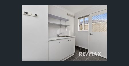 Low Maintenance Villa - Photo 3