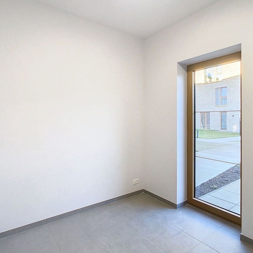 Appartement te huur - Photo 1