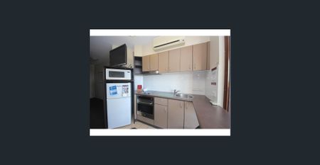 12th Floor Studio -Savannah $540 pw - Photo 4