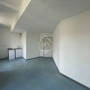 Location Appartement 1 pièce 23m² - Photo 2