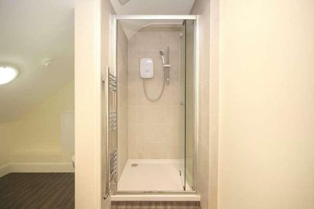 Delta Park, Wilsom Road, Alton, Hampshire, GU34 - Photo 4