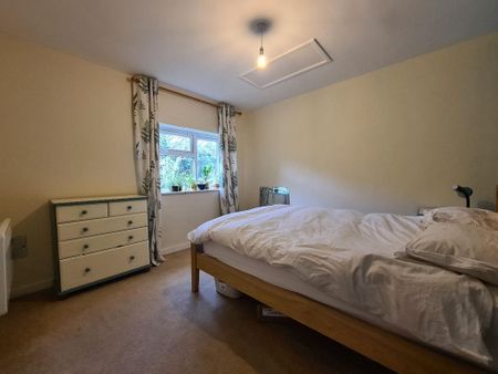 2 bedroom apartment to rent - Photo 2