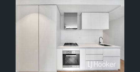 Lovely 1-bedroom apartment in the heart of Melbourne CBD (EQ Tower) for Rent! - Photo 5
