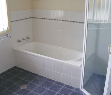 CENTRAL EAST VILLA - Photo 3