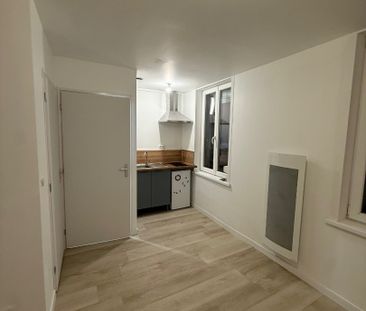 Location Appartement 1 pièce 18m² LOUVROIL 59720 - Photo 4