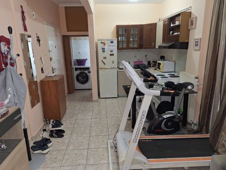 Studio/Γκαρσονιέρα για ενοικίαση Κέντρο (Νεάπολη) - Photo 3