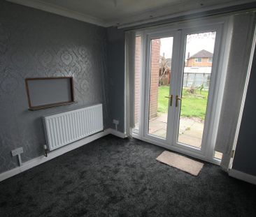 4 bedroom detached house to rent - Photo 1